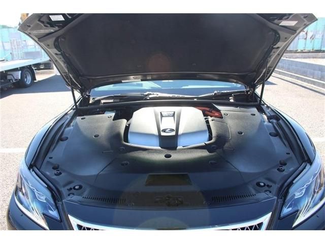 TOYOTA LEXUS LS500H 4WD 2018 Image 31