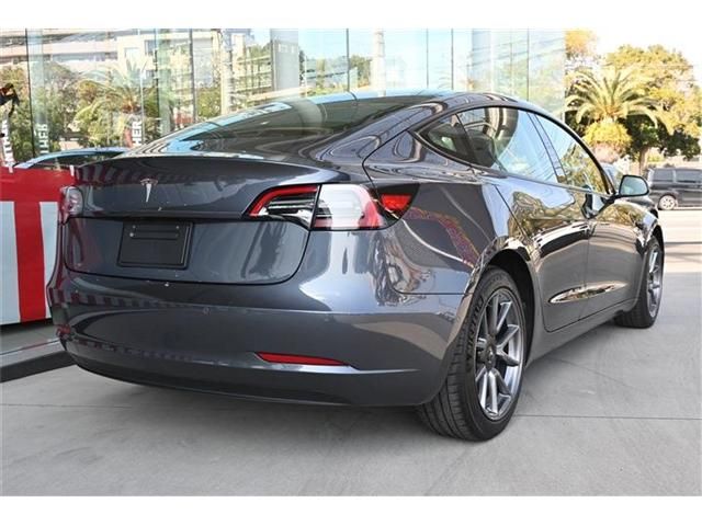 TESLA MODEL 3 2022 Image 31