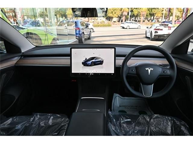 TESLA MODEL 3 2022 Image 31