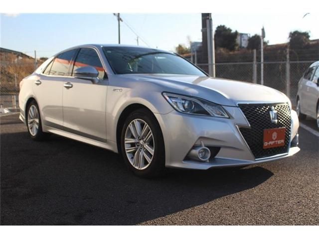 TOYOTA CROWN SEDAN HYBRID 2013 Image 31