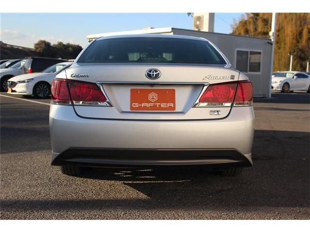 TOYOTA CROWN SEDAN HYBRID 2013 Image 31