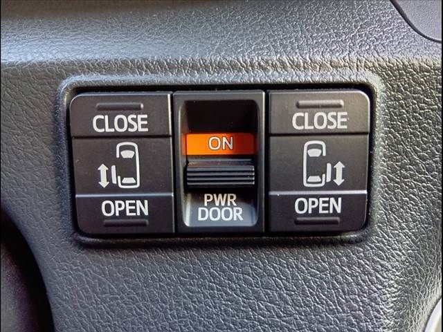 TOYOTA SIENTA HYBRID 2016 Image 31