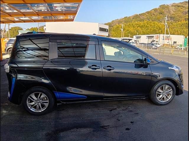 TOYOTA SIENTA HYBRID 2016 Image 31