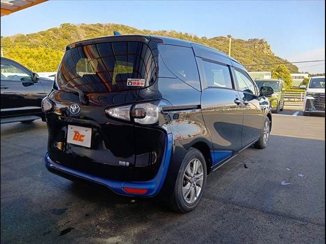 TOYOTA SIENTA HYBRID 2016 Image 31