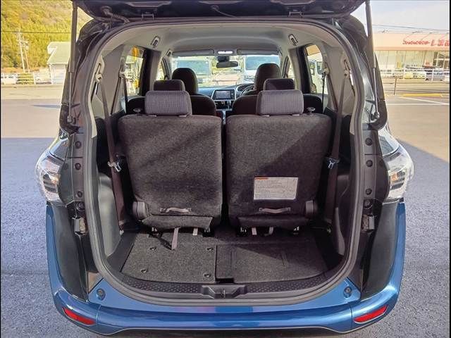 TOYOTA SIENTA HYBRID 2016 Image 31