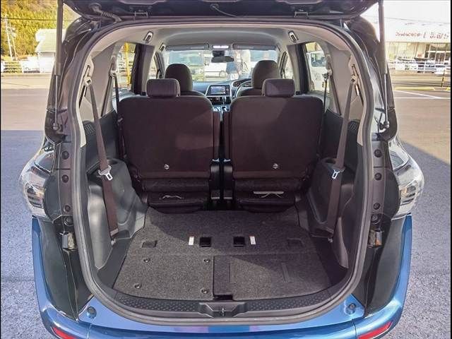 TOYOTA SIENTA HYBRID 2016 Image 31