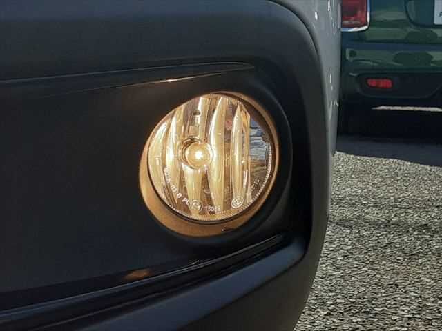 PEUGEOT 2008 2017 Image 31