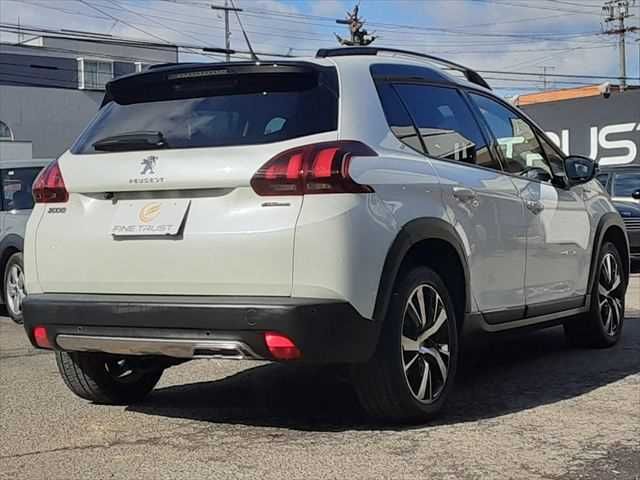 PEUGEOT 2008 2017 Image 31