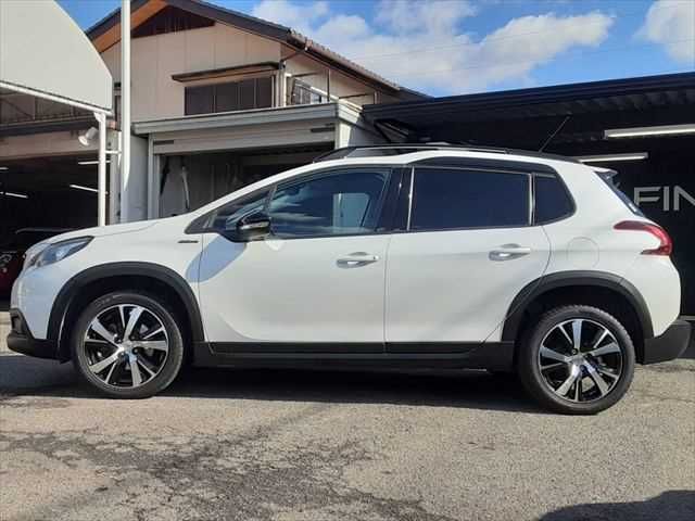 PEUGEOT 2008 2017 Image 31
