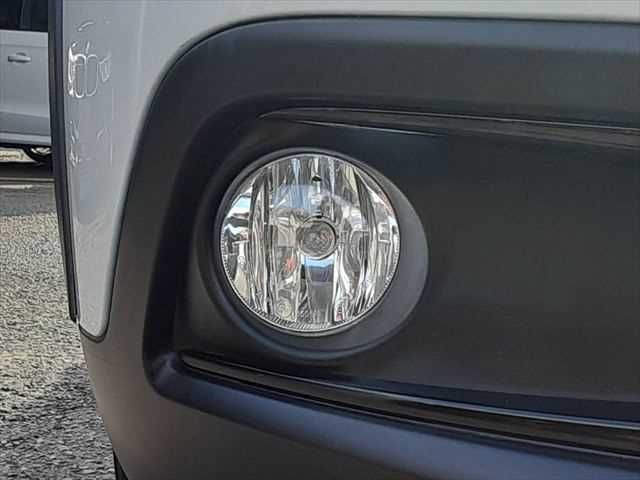 PEUGEOT 2008 2017 Image 31