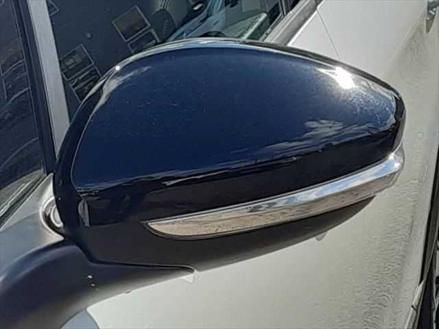 PEUGEOT 2008 2017 Image 31