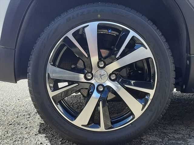 PEUGEOT 2008 2017 Image 31