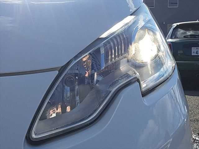 PEUGEOT 2008 2015 Image 31