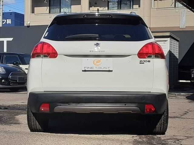 PEUGEOT 2008 2015 Image 31