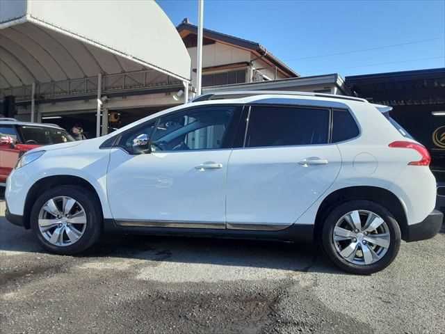 PEUGEOT 2008 2015 Image 31