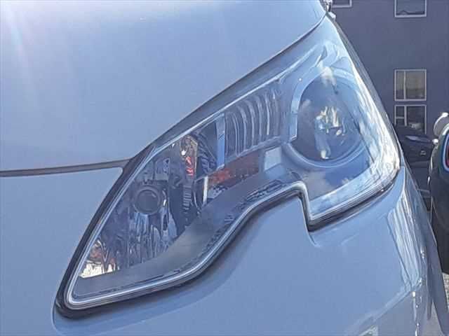 PEUGEOT 2008 2015 Image 31