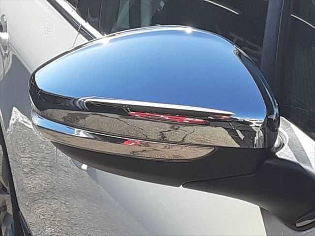 PEUGEOT 2008 2015 Image 31