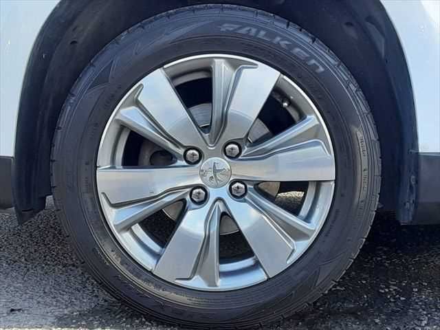 PEUGEOT 2008 2015 Image 31