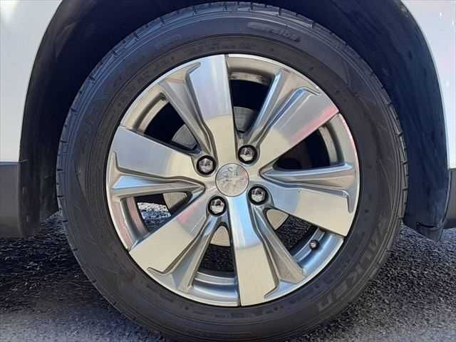 PEUGEOT 2008 2015 Image 31