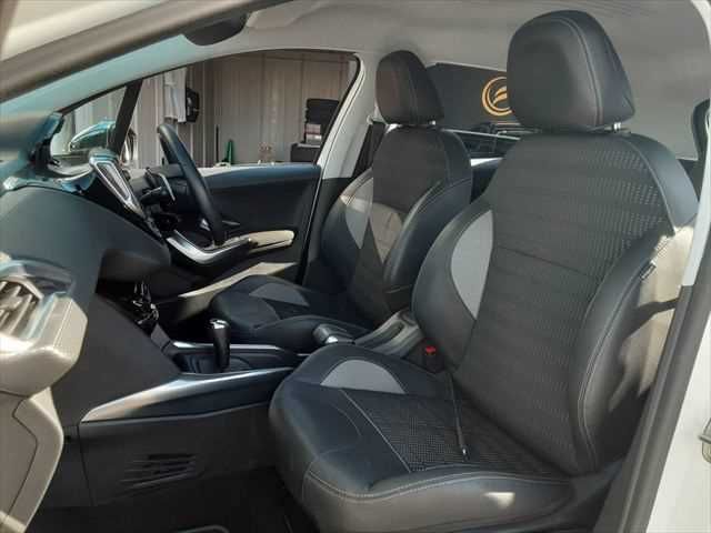 PEUGEOT 2008 2015 Image 31