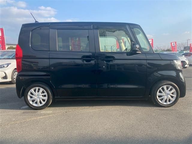 HONDA N BOX 2018 Image 31