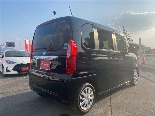 HONDA N BOX 2018 Image 31