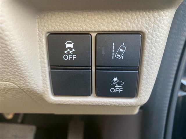 HONDA N BOX 2018 Image 31