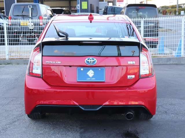 TOYOTA PRIUS 2015 Image 31