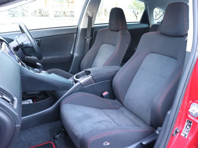 TOYOTA PRIUS 2015 Image 31