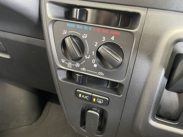 DAIHATSU HIJET CARGO 2020 Image 31