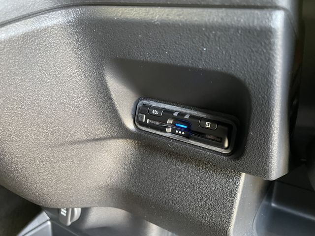 HONDA N BOX CUSTOM 2023 Image 31