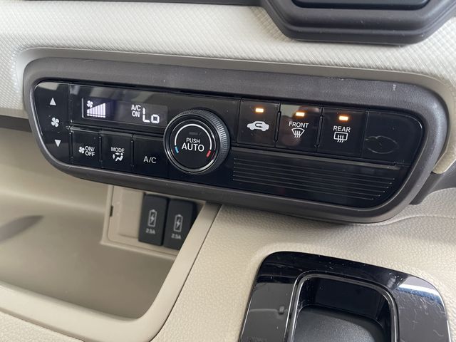 HONDA N BOX 2019 Image 31