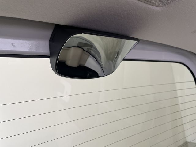 HONDA N BOX 2019 Image 31