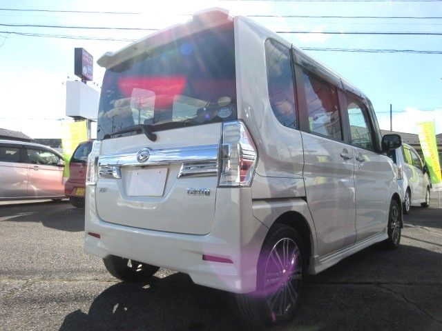 DAIHATSU TANTO CUSTOM 4WD 2013 Image 31