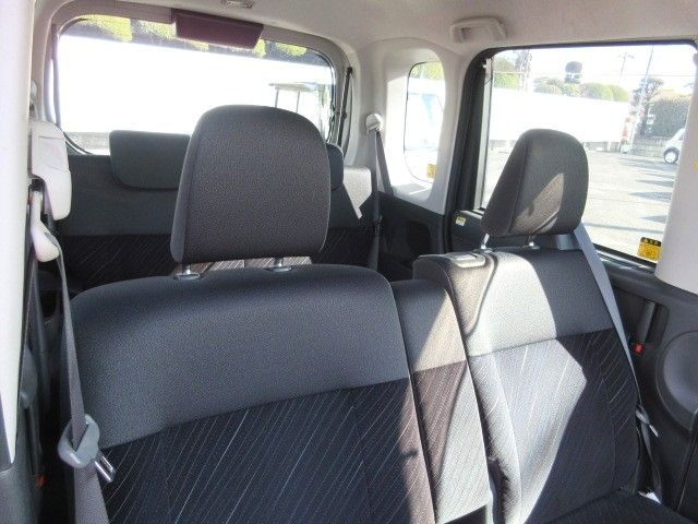 DAIHATSU TANTO CUSTOM 4WD 2013 Image 31