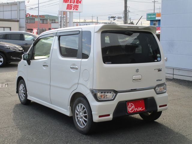 SUZUKI WAGON R STINGRAY 2018 Image 31