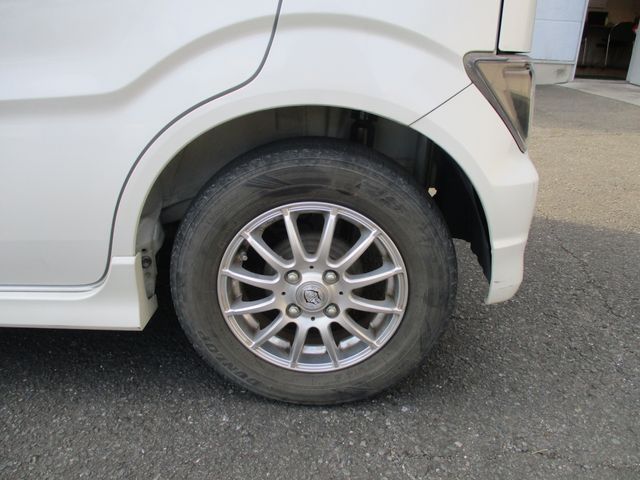 SUZUKI WAGON R STINGRAY 2018 Image 31