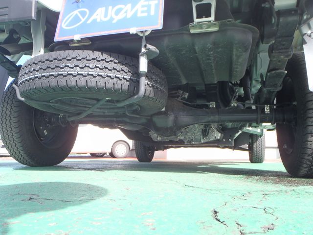 DAIHATSU HIJET TRUCK 4WD 2022 Image 31