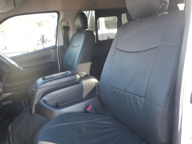 TOYOTA HIACE COMMUTER 2014 Image 31