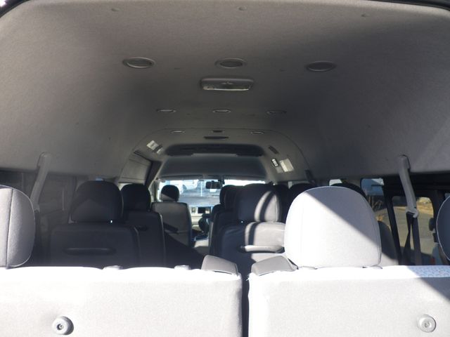 TOYOTA HIACE COMMUTER 2014 Image 31