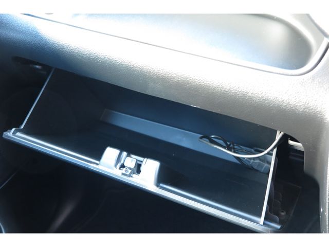 MITSUBISHI DELICA D:2 CUSTOM 2W 2017 Image 31