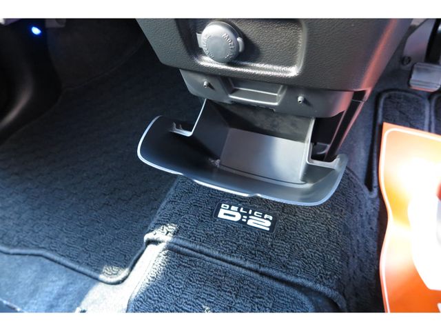 MITSUBISHI DELICA D:2 CUSTOM 2W 2017 Image 31