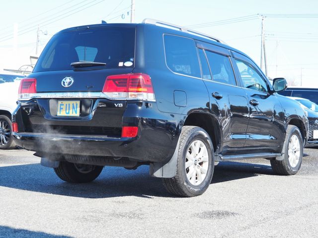 TOYOTA LANDCRUISER WAGON 2017 Image 31