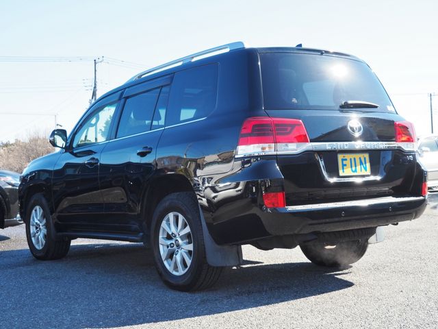 TOYOTA LANDCRUISER WAGON 2017 Image 31