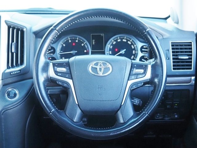 TOYOTA LANDCRUISER WAGON 2017 Image 31