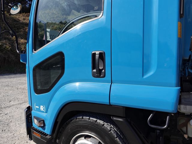 ISUZU FORWARD 2018 Image 31