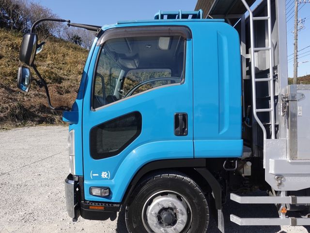 ISUZU FORWARD 2018 Image 31