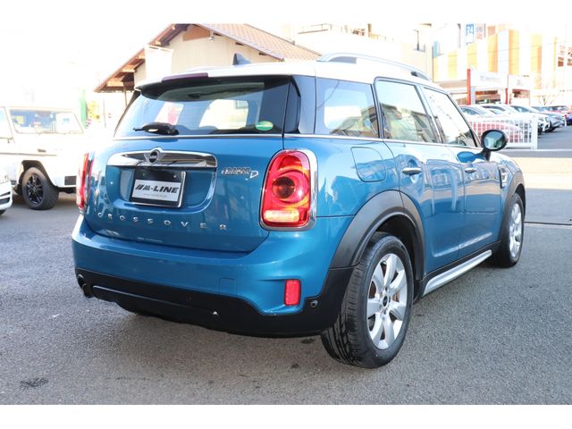 BMW MINI COOPER D CR 2018 Image 31