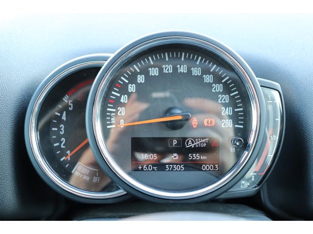 BMW MINI COOPER D CR 2018 Image 31