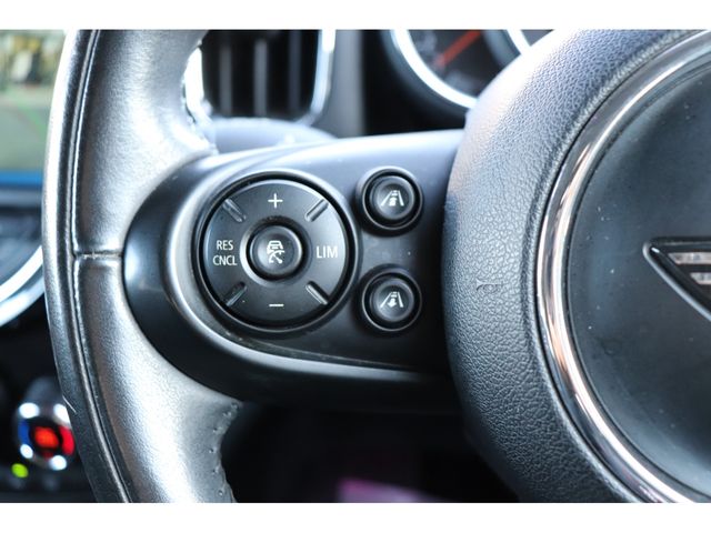 BMW MINI COOPER D CR 2018 Image 31